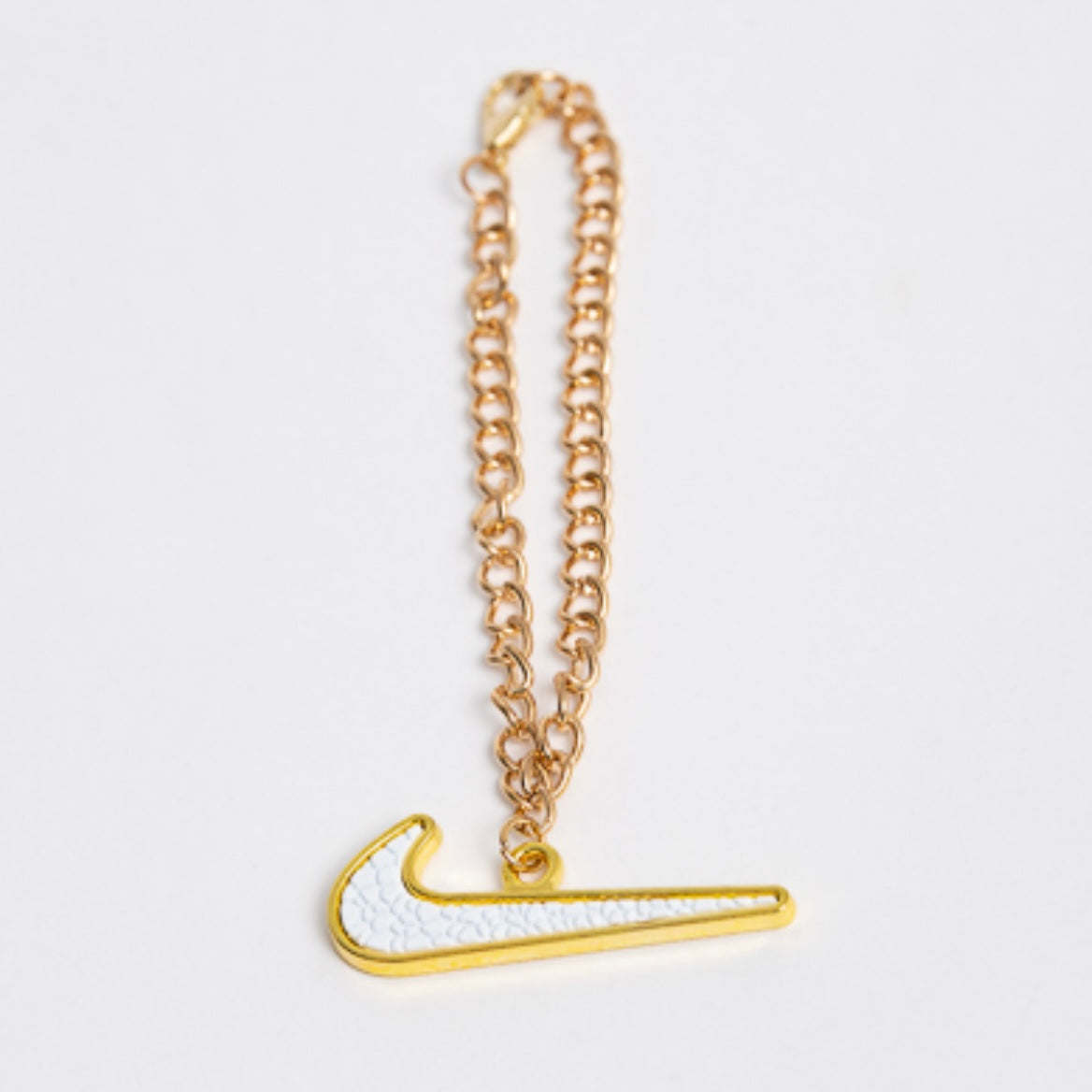 shoe chain nike